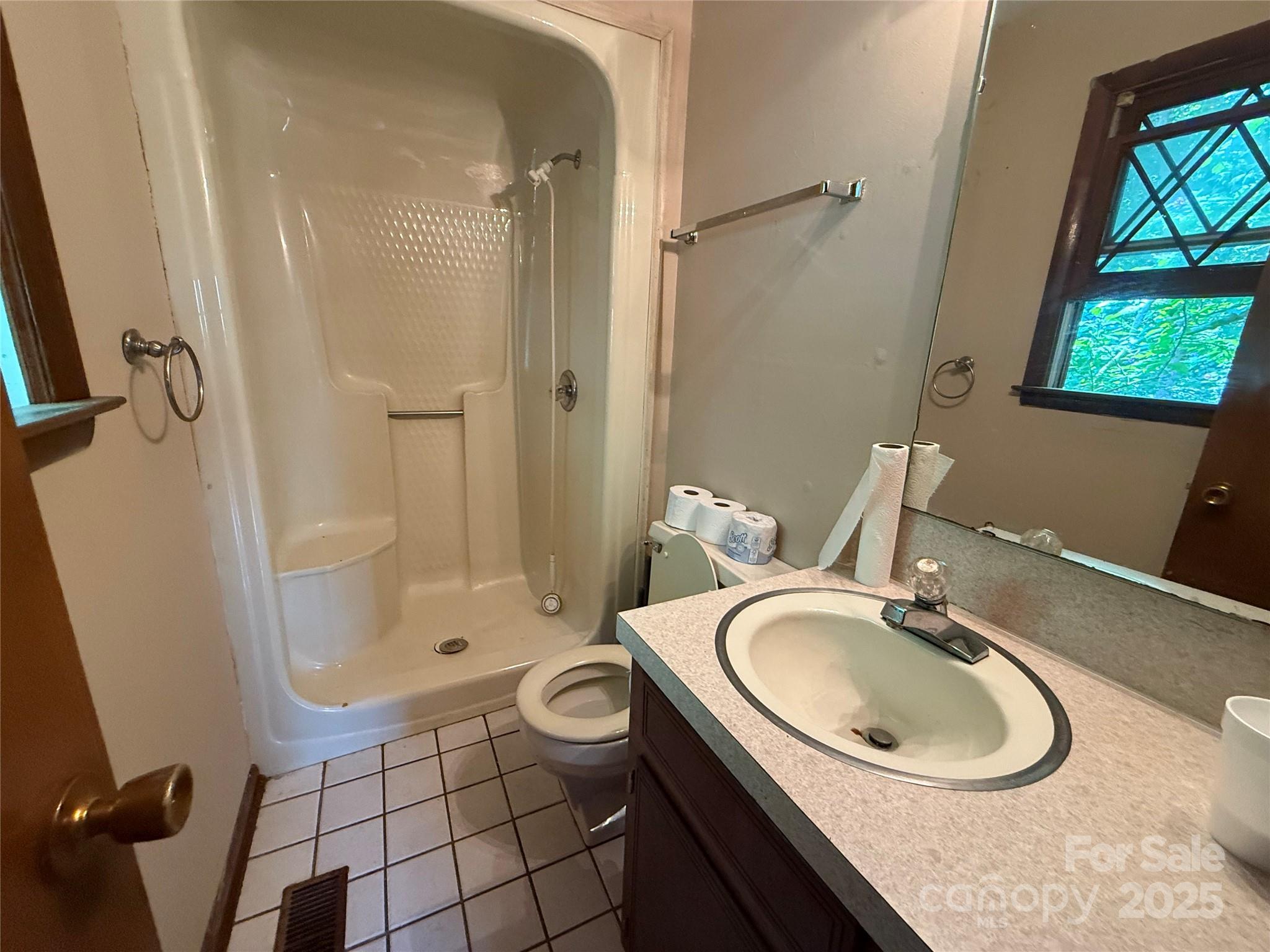 5422 River Road Granite Falls, NC 28630 - Photo 14 of 24 Gallery Image 14