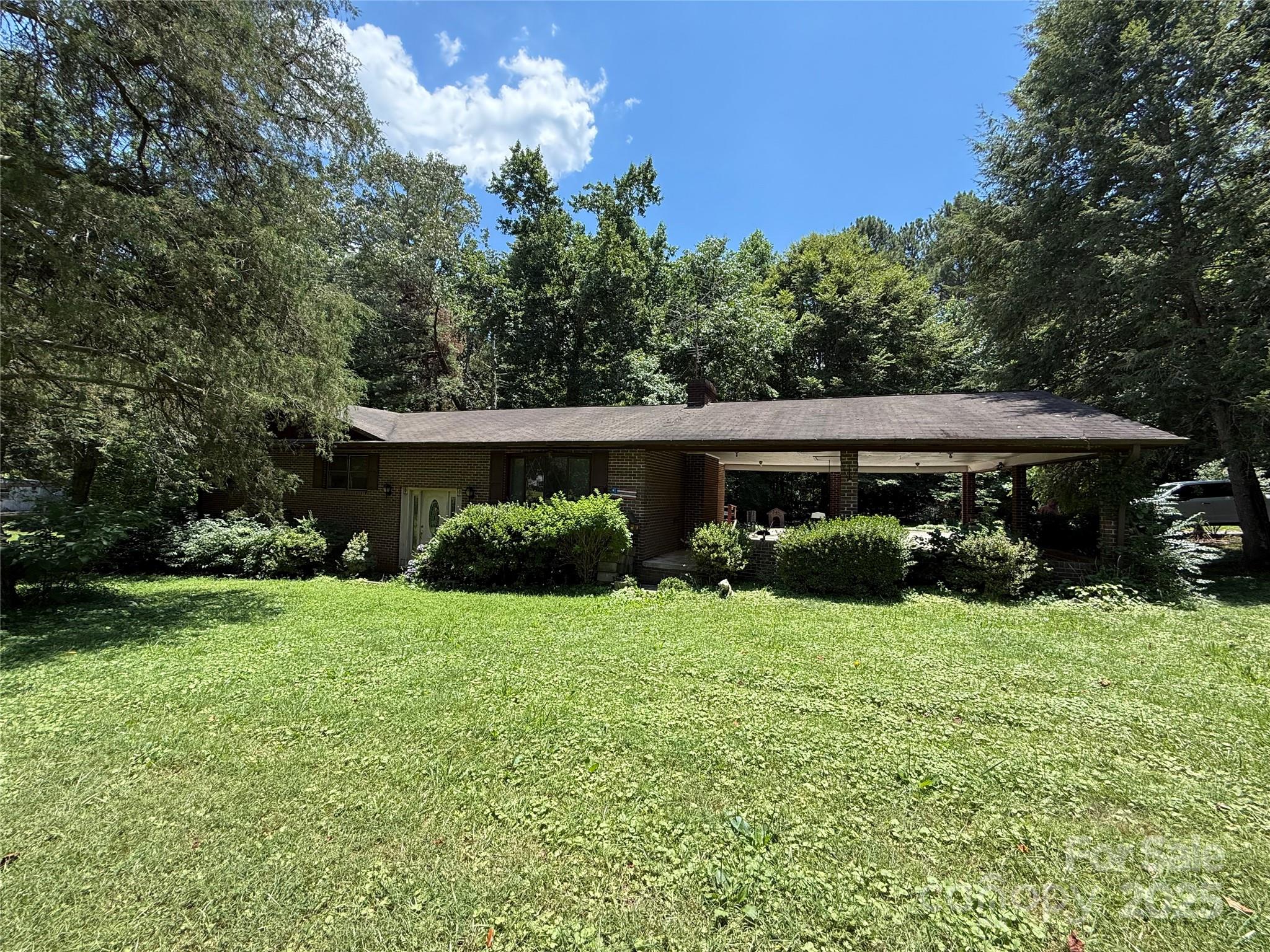 5422 River Road Granite Falls, NC 28630 - Photo 2 of 24 Gallery Image 2
