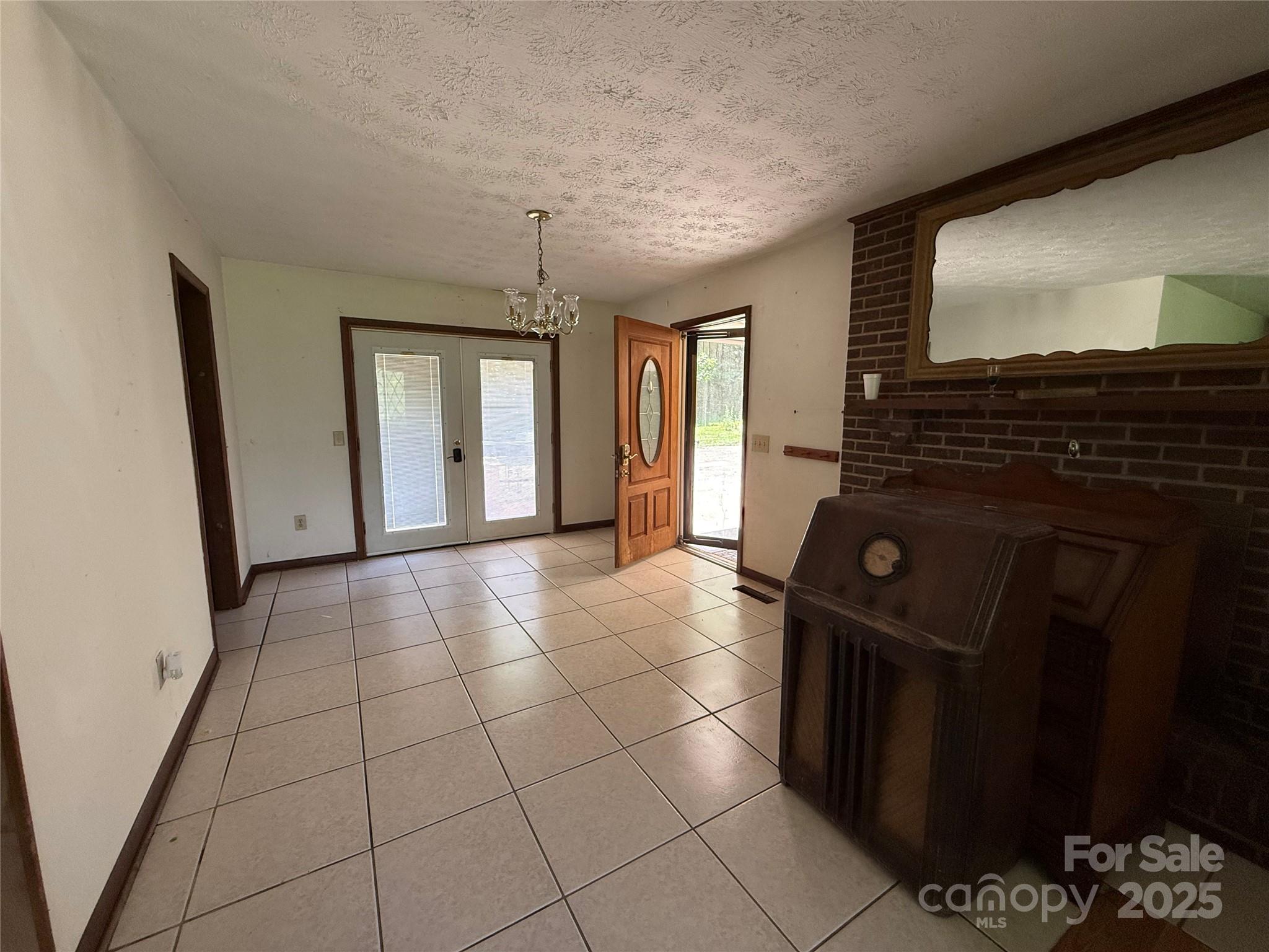 5422 River Road Granite Falls, NC 28630 - Photo 6 of 24 Gallery Image 6