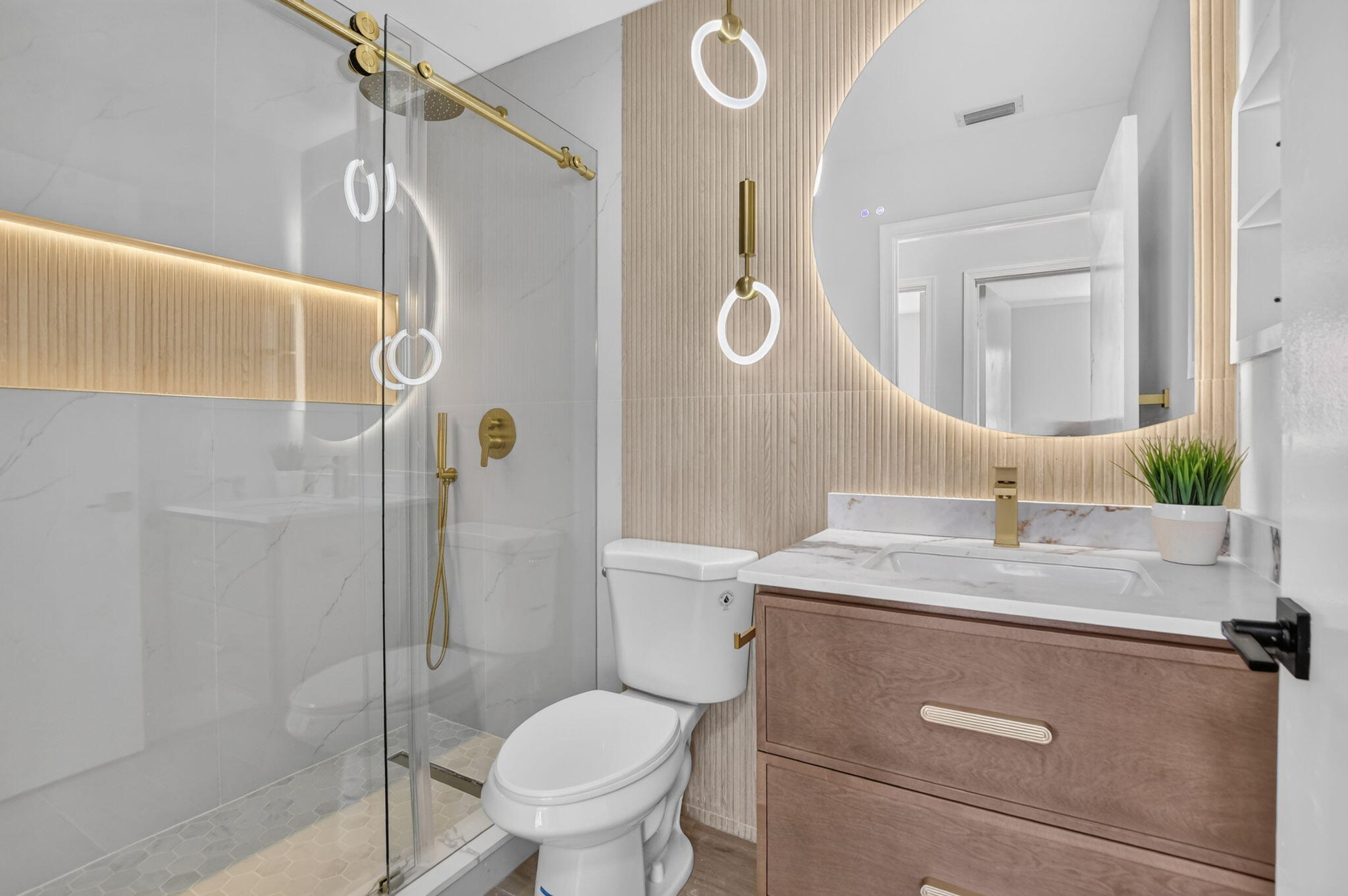 11213 Jasmine Hill Circle Boca Raton, FL 33498 - Photo 33 of 51 Guest Bathroom