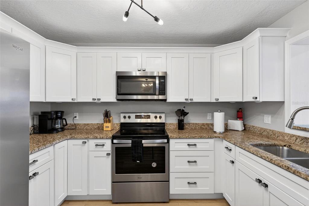 113 Deleon Road Cocoa Beach, FL 32931 - Photo 16 of 67