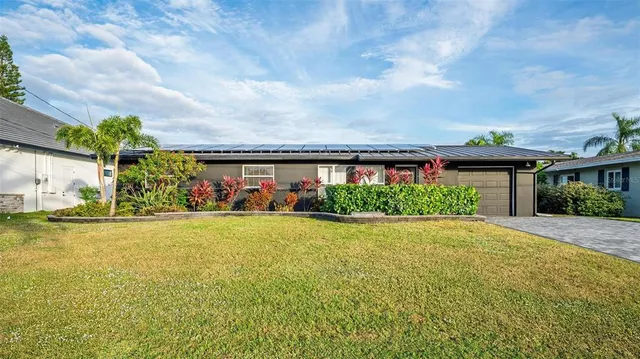 $1,299,000 | 113 Deleon Road, Cocoa Beach, FL 32931
