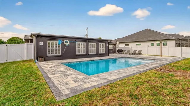 $1,299,000 | 113 Deleon Road, Cocoa Beach, FL 32931