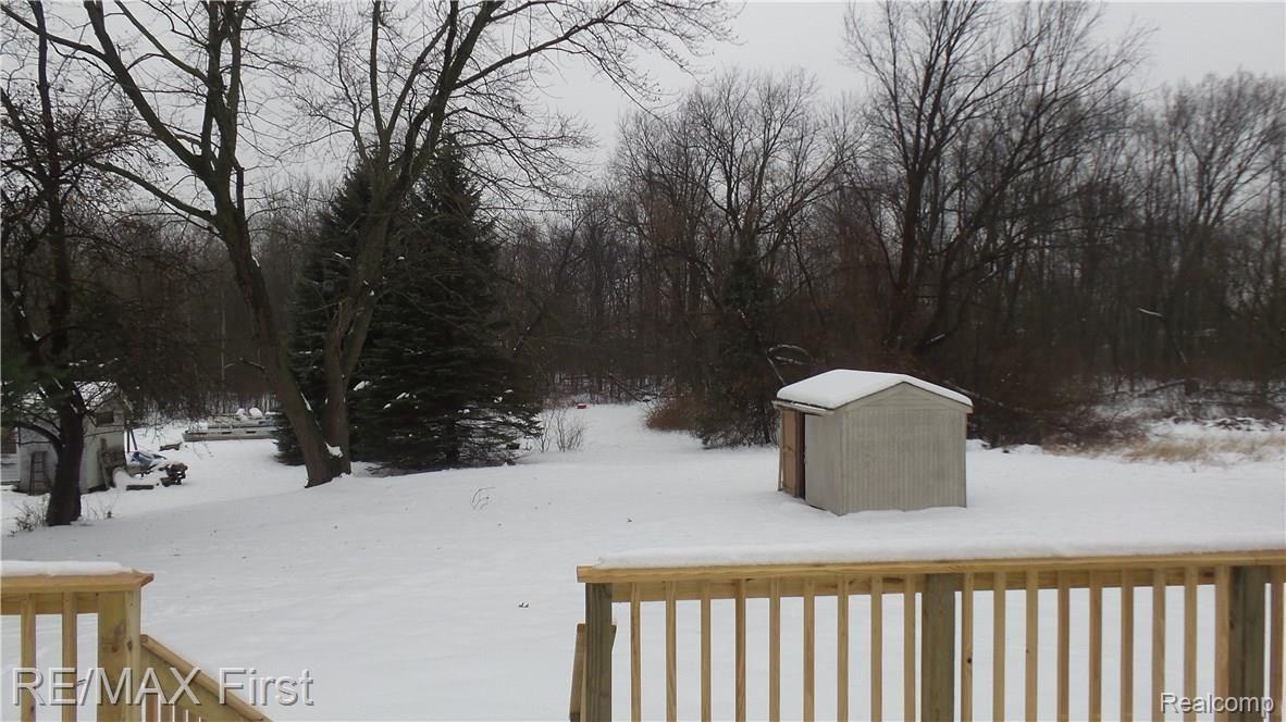 1445 Leon Road Walled Lake, MI 48390 - Photo 43 of 45 20171218_120555.jpg