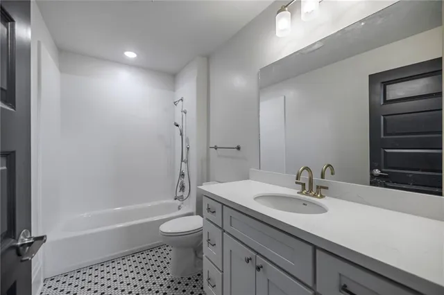 $1,200 | 223 East Thomas Street, Unit 1, Hammond, LA 70401