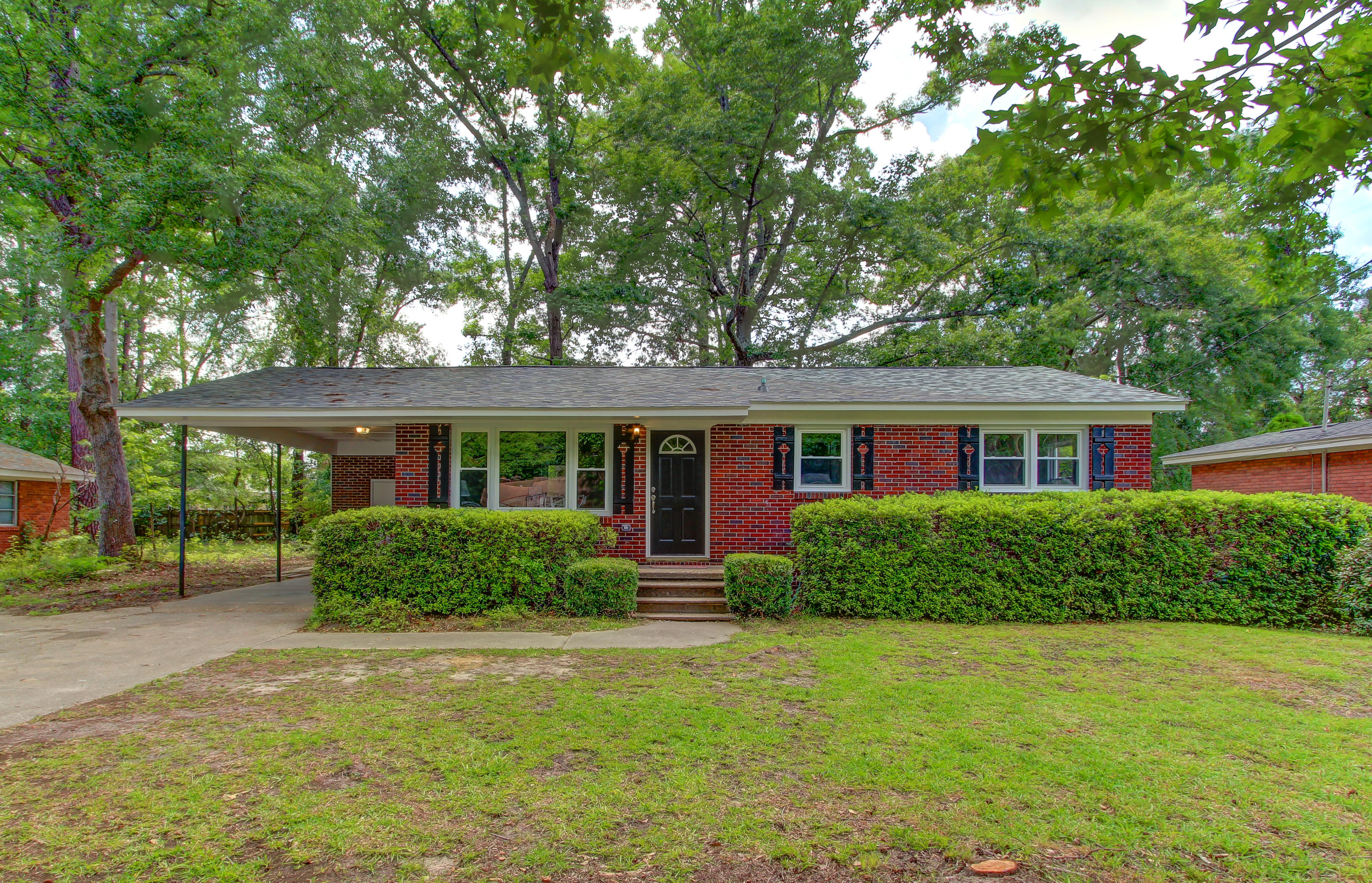 831 Savage Road Charleston, SC 29414 - Photo 1 of 17 831 Savage Rd (1)