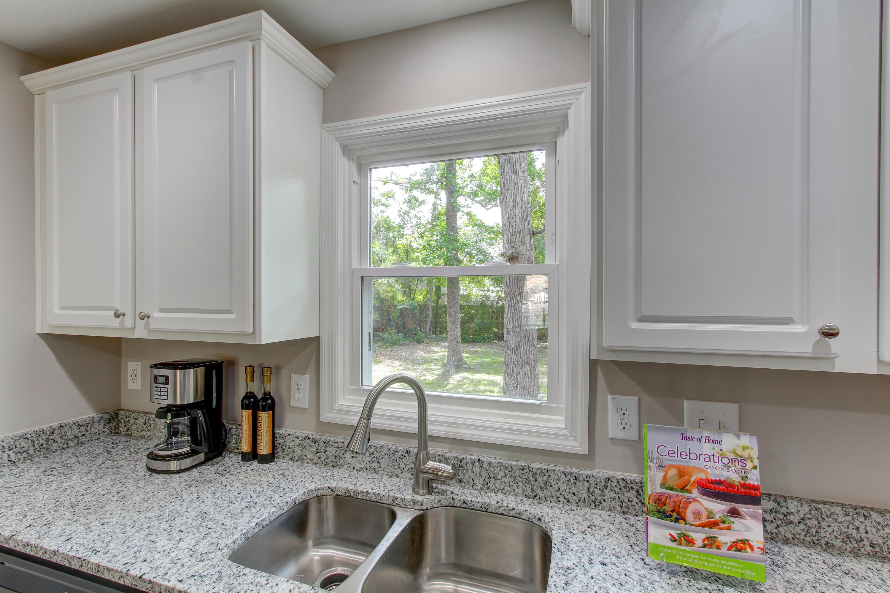 831 Savage Road Charleston, SC 29414 - Photo 9 of 17 831 Savage Rd (9)