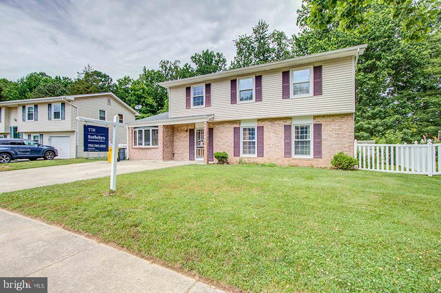 916 Fall Ridge Way Gambrills, MD 21054 - Photo 1 of 32 Gallery Image 1