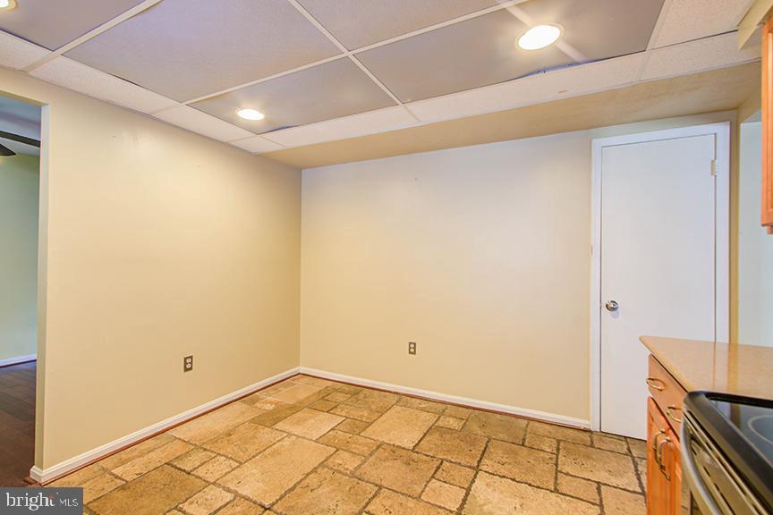916 Fall Ridge Way Gambrills, MD 21054 - Photo 13 of 32 Gallery Image 13