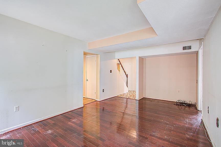 916 Fall Ridge Way Gambrills, MD 21054 - Photo 15 of 32 Gallery Image 15