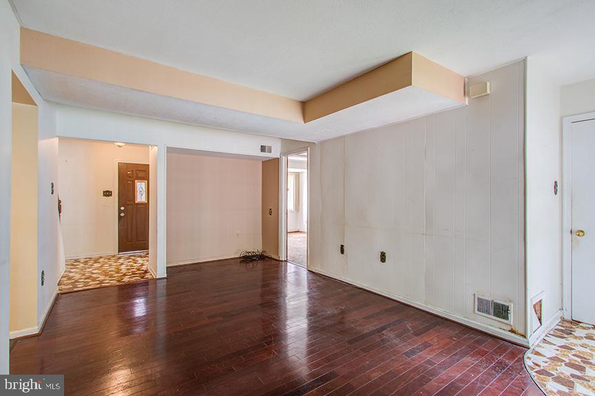 916 Fall Ridge Way Gambrills, MD 21054 - Photo 16 of 32 Gallery Image 16