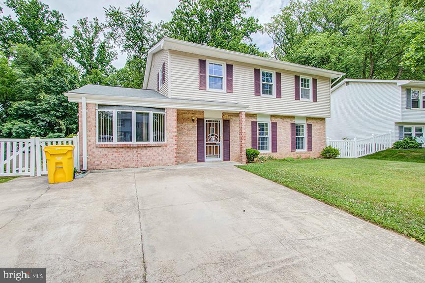 916 Fall Ridge Way Gambrills, MD 21054 - Photo 3 of 32 Gallery Image 3