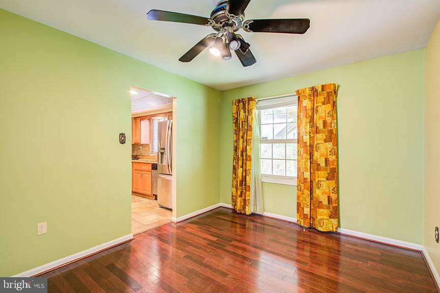 916 Fall Ridge Way Gambrills, MD 21054 - Photo 8 of 32 Gallery Image 8
