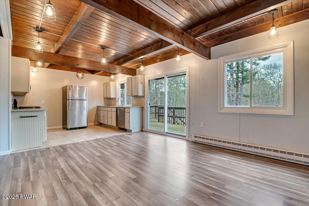 1200 Mink Trail Bushkill, PA 18324 - Photo 7 of 45