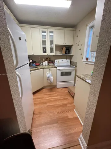 $180,000 | 17255 Southwest 95th Avenue, Unit 462, Palmetto Bay, FL 33157