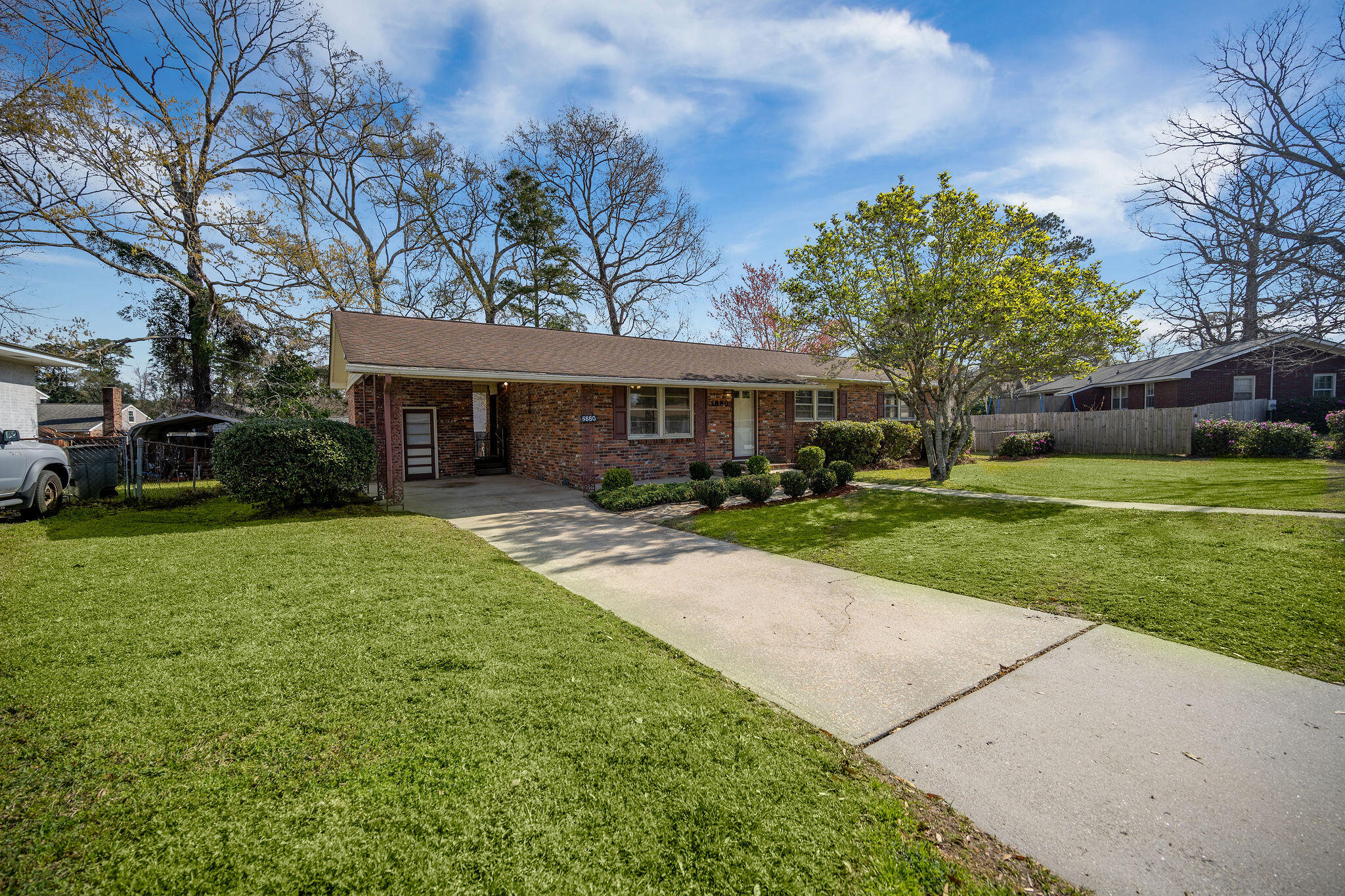 5880 North Rhett Avenue Hanahan, SC 29410 - Photo 2 of 22 Front of Home