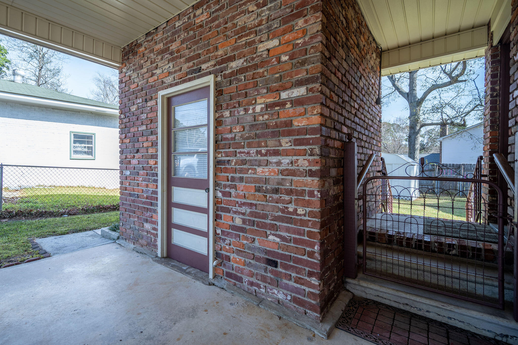 5880 North Rhett Avenue Hanahan, SC 29410 - Photo 6 of 22 Entry Way