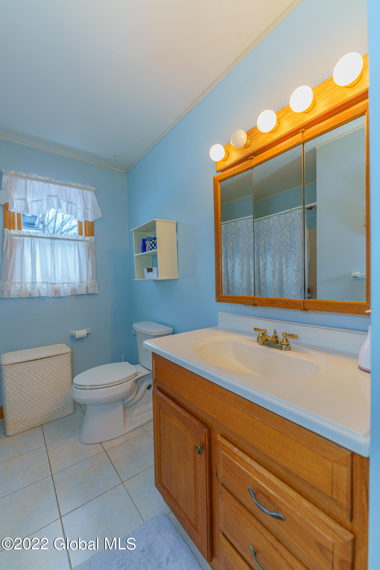 40 Dowling Road Colonie, NY 12205 - Photo 16 of 22 Bathroom 1