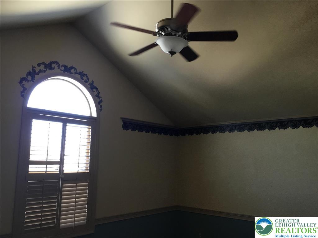 390 Fairview Street Emmaus, PA 18049 - Photo 29 of 34