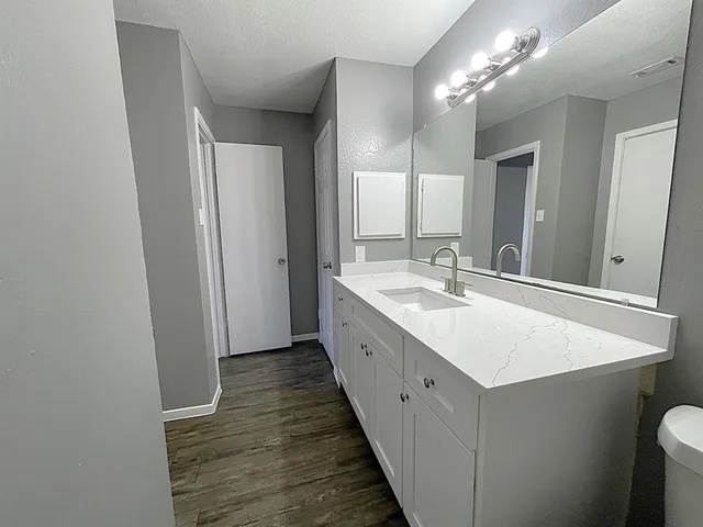 $1,500 | 2107 Knoll Crest Drive, Arlington, TX 76014