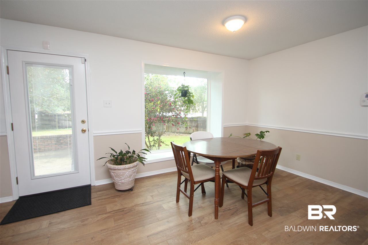 6401 Gas Light Lane North Mobile, AL 36695 - Photo 9 of 19