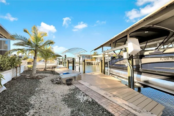 $399,900 | 2971 Bounty Lane, St. James City, FL 33956