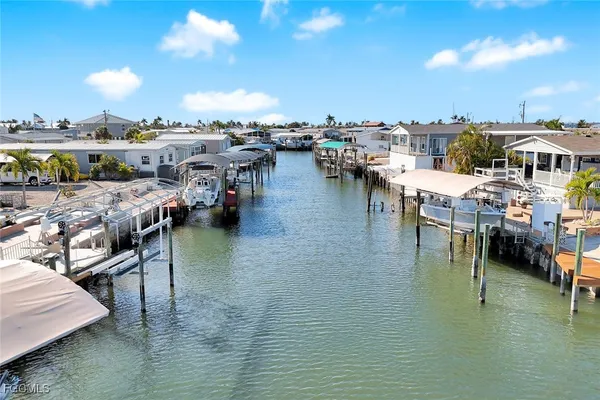 $399,900 | 2971 Bounty Lane, St. James City, FL 33956