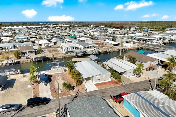 $399,900 | 2971 Bounty Lane, St. James City, FL 33956
