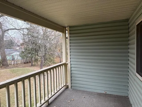 $125,800 | 500 Etna Street, Unit 203, St. Paul, MN 55106