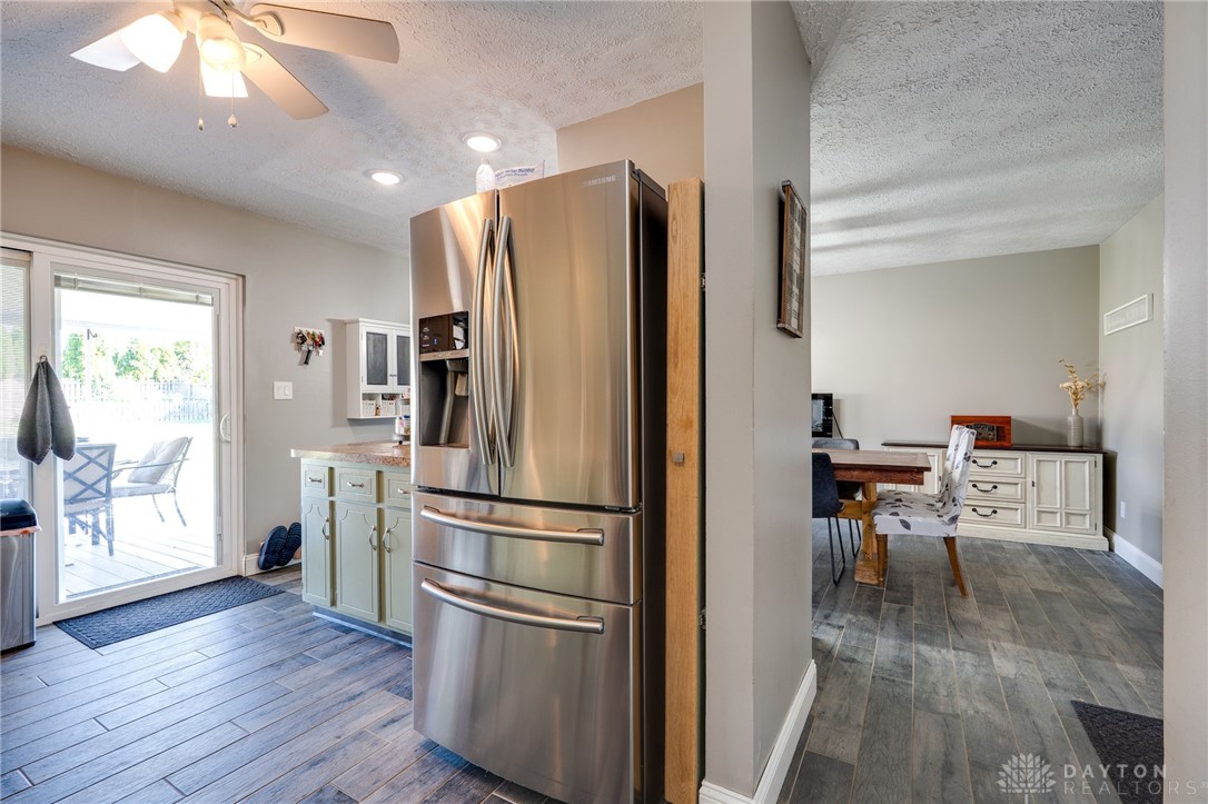 3073 Santa Rosa Drive Kettering, OH 45440 - Photo 15 of 45 Kitchen