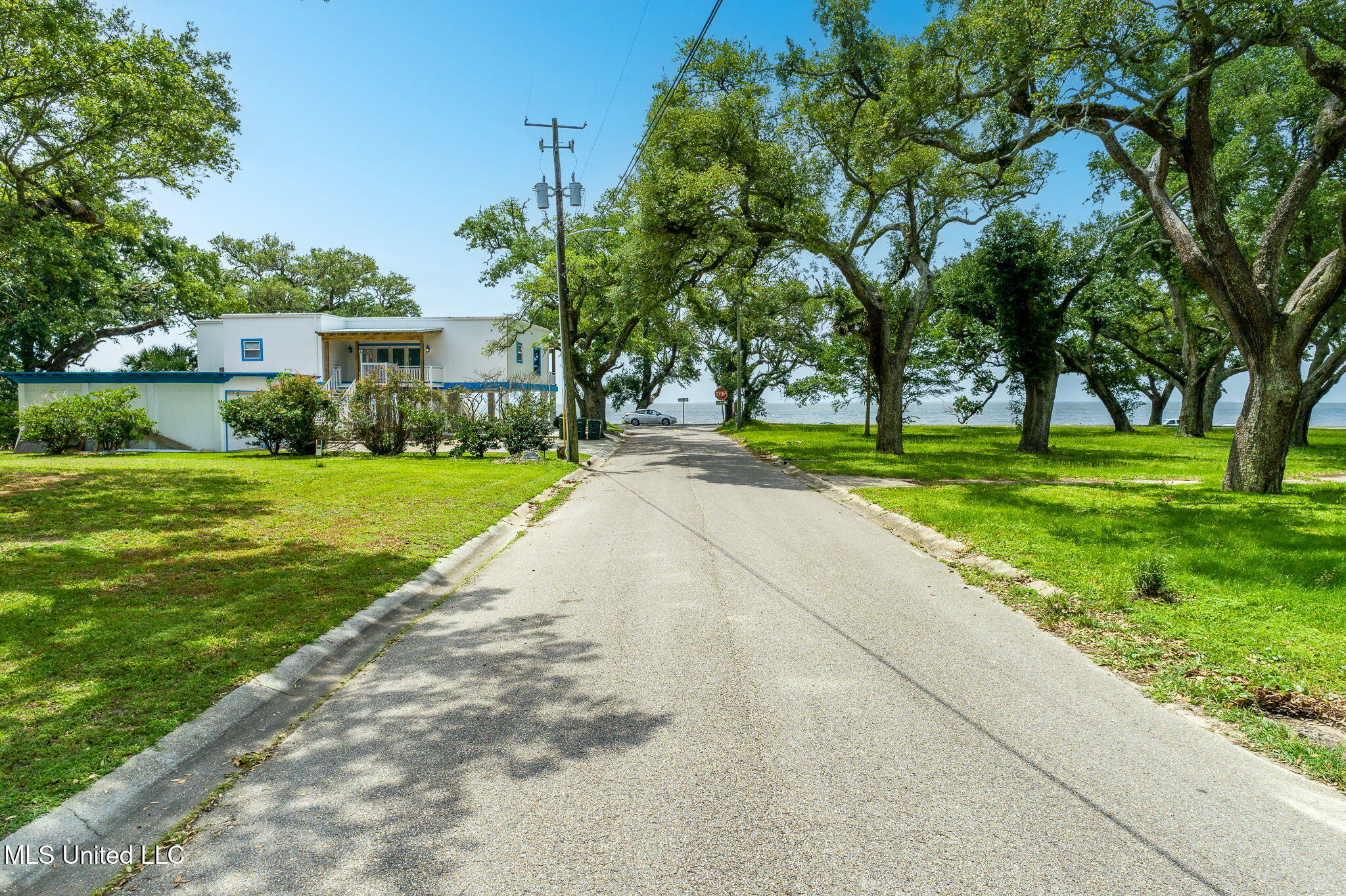 103 East Azalea Drive Long Beach, MS 39560 - Photo 8 of 12 IMG_4779