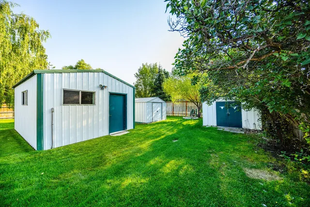 $399,000 | 617 Broadway Avenue, Dayton, WY 82836