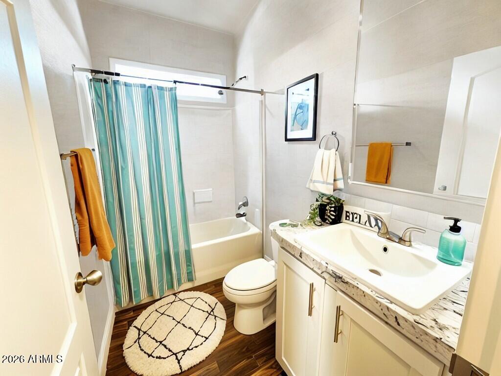 1023 Thorton Road Camp Verde, AZ 86322 - Photo 19 of 57 Guest bathroom virtually staged4