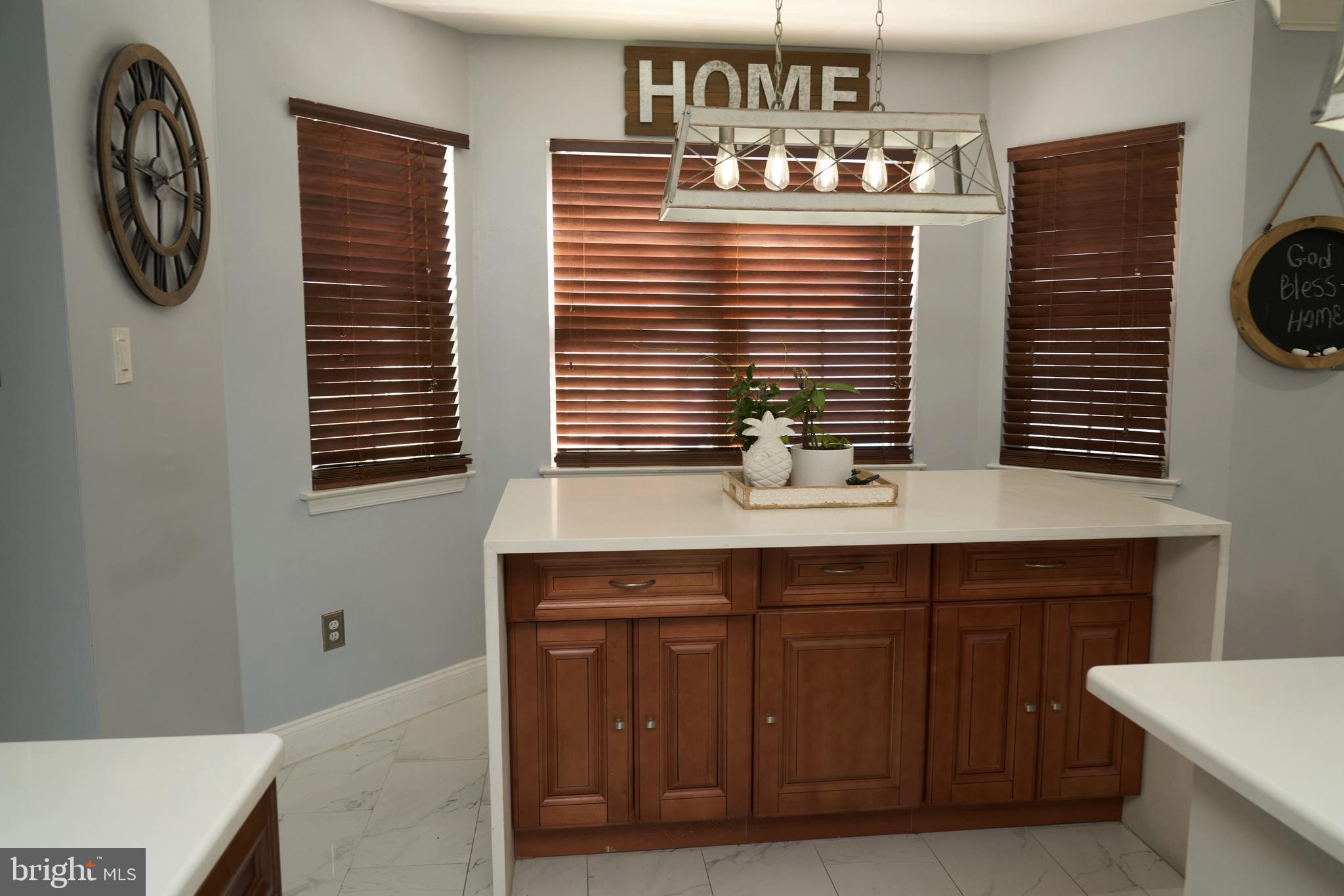 8905 Springview Road Philadelphia, PA 19115 - Photo 19 of 59 Kitchen Island/Eat In