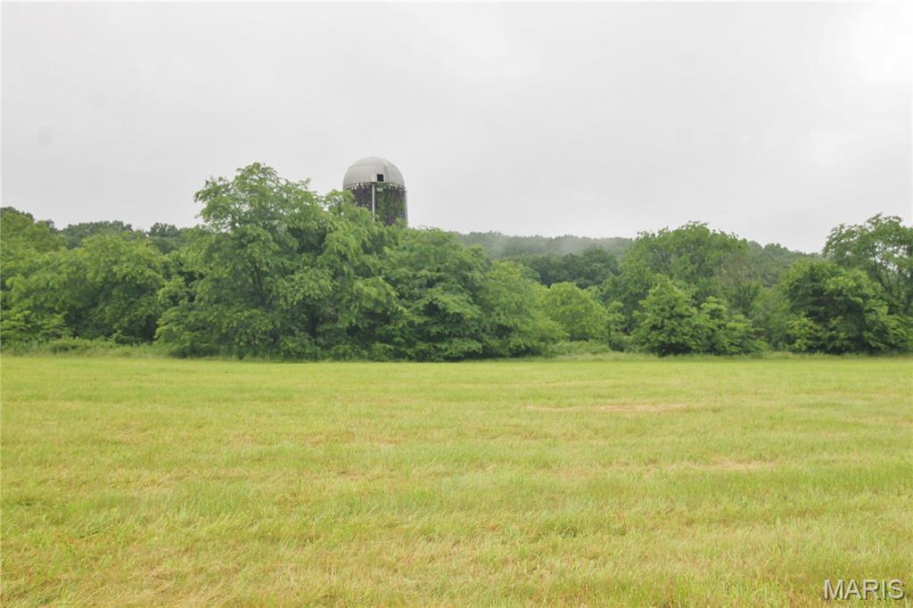 16286 Maries Rod 303 Vienna, MO 65582 - Photo 15 of 32