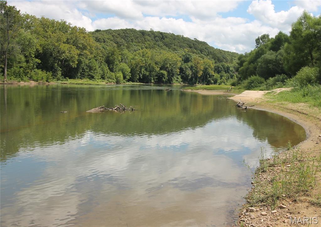 16286 Maries Rod 303 Vienna, MO 65582 - Photo 21 of 32