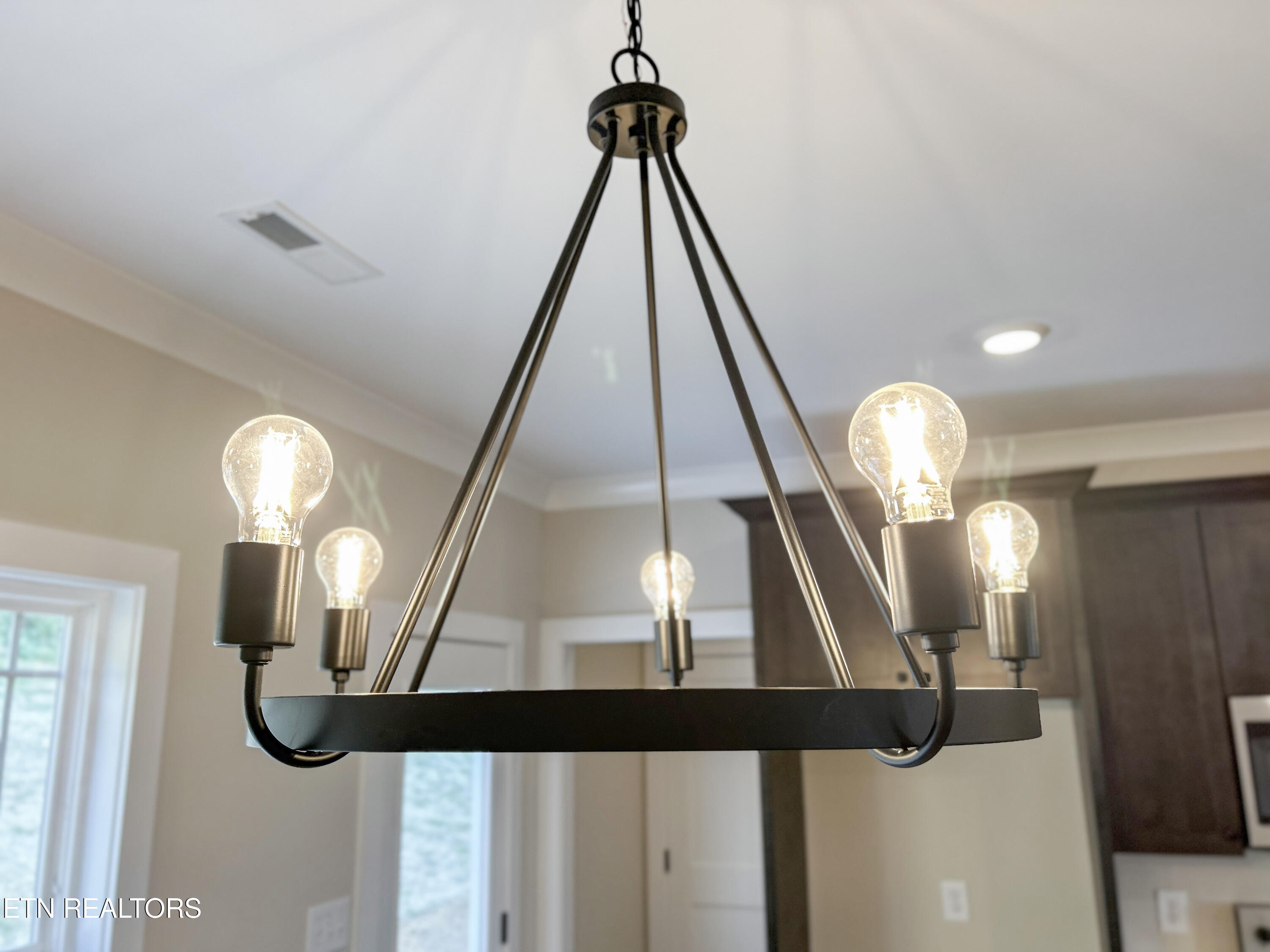 8319 Southwest Cottage Way Cleveland, TN 37311 - Photo 10 of 21 10