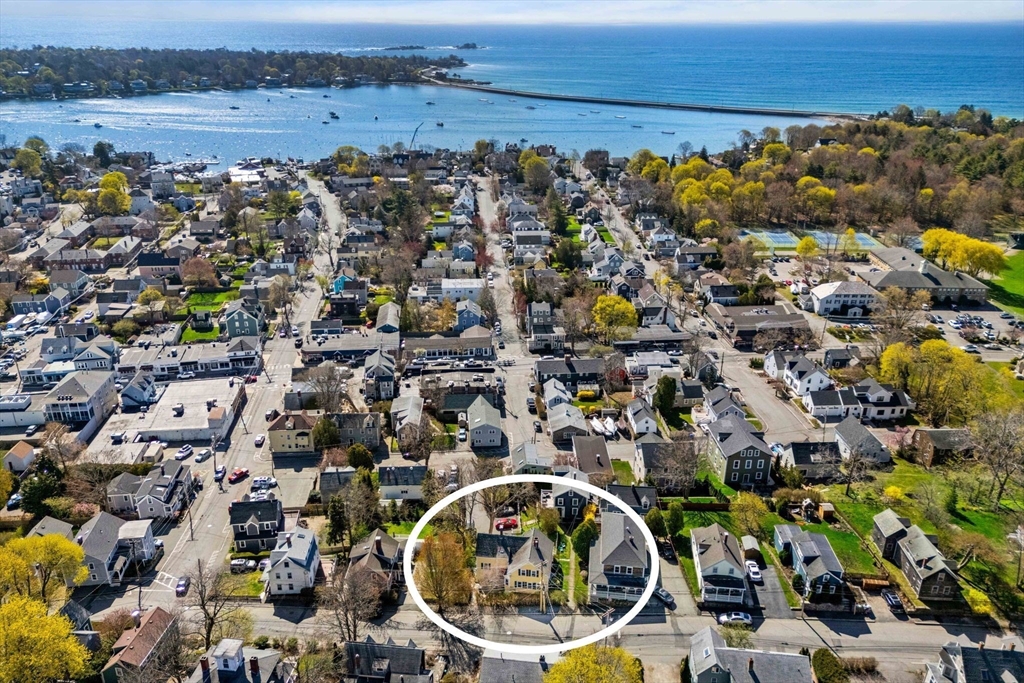40 R Prospect Street, Unit 3 Marblehead, MA 01945 - Photo 30 of 34