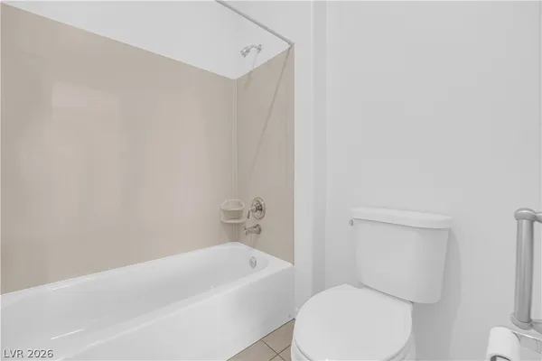 $2,595 | 2184 Waterton Rivers Drive, Henderson, NV 89044