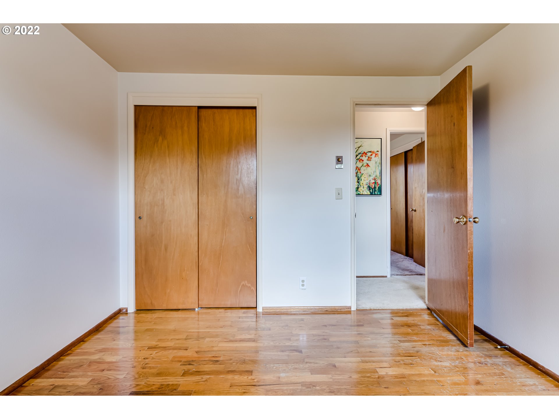 305 37th Street Springfield, OR 97478 - Photo 10 of 18 a view of empty room with wooden floor