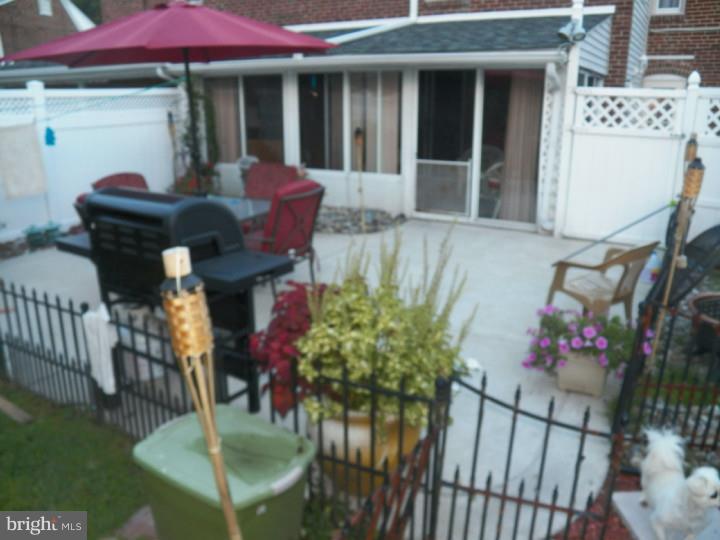 768 Braxton Road Ridley Park, PA 19078 - Photo 3 of 18 Patio