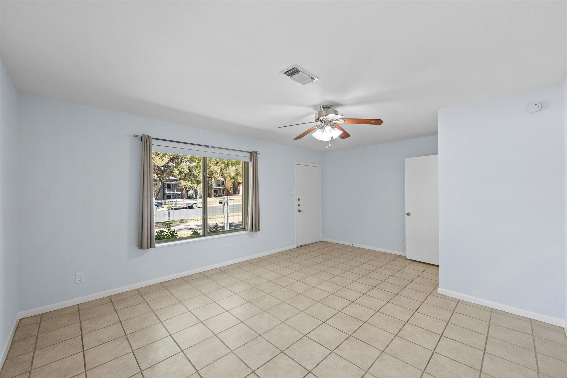 3713 Menchaca Road, Unit A Austin, TX 78704 - Photo 5 of 26