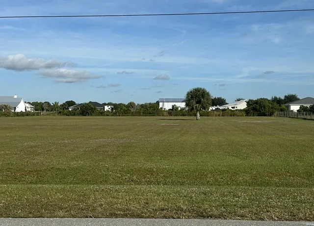 $140,000 | 7005 Southwest 21st Parkway, Okeechobee, FL 34974