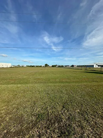 $140,000 | 7005 Southwest 21st Parkway, Okeechobee, FL 34974