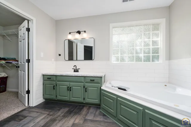 $480,000 | 1017 Stoneridge Drive, Lawrence, KS 66049