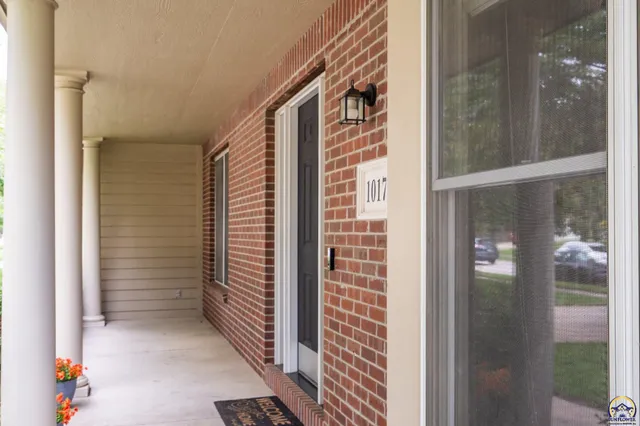 $480,000 | 1017 Stoneridge Drive, Lawrence, KS 66049