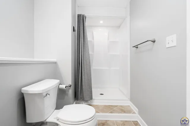 $480,000 | 1017 Stoneridge Drive, Lawrence, KS 66049