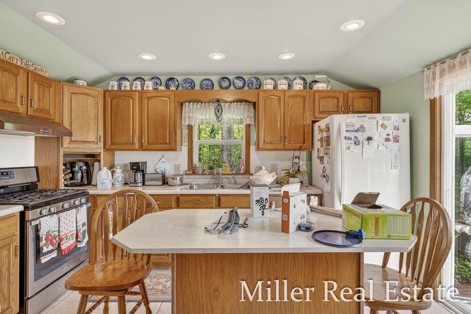 2801 Lower Lake Road Hastings, MI 49058 - Photo 6 of 55 10-WM2801lowerlake-14