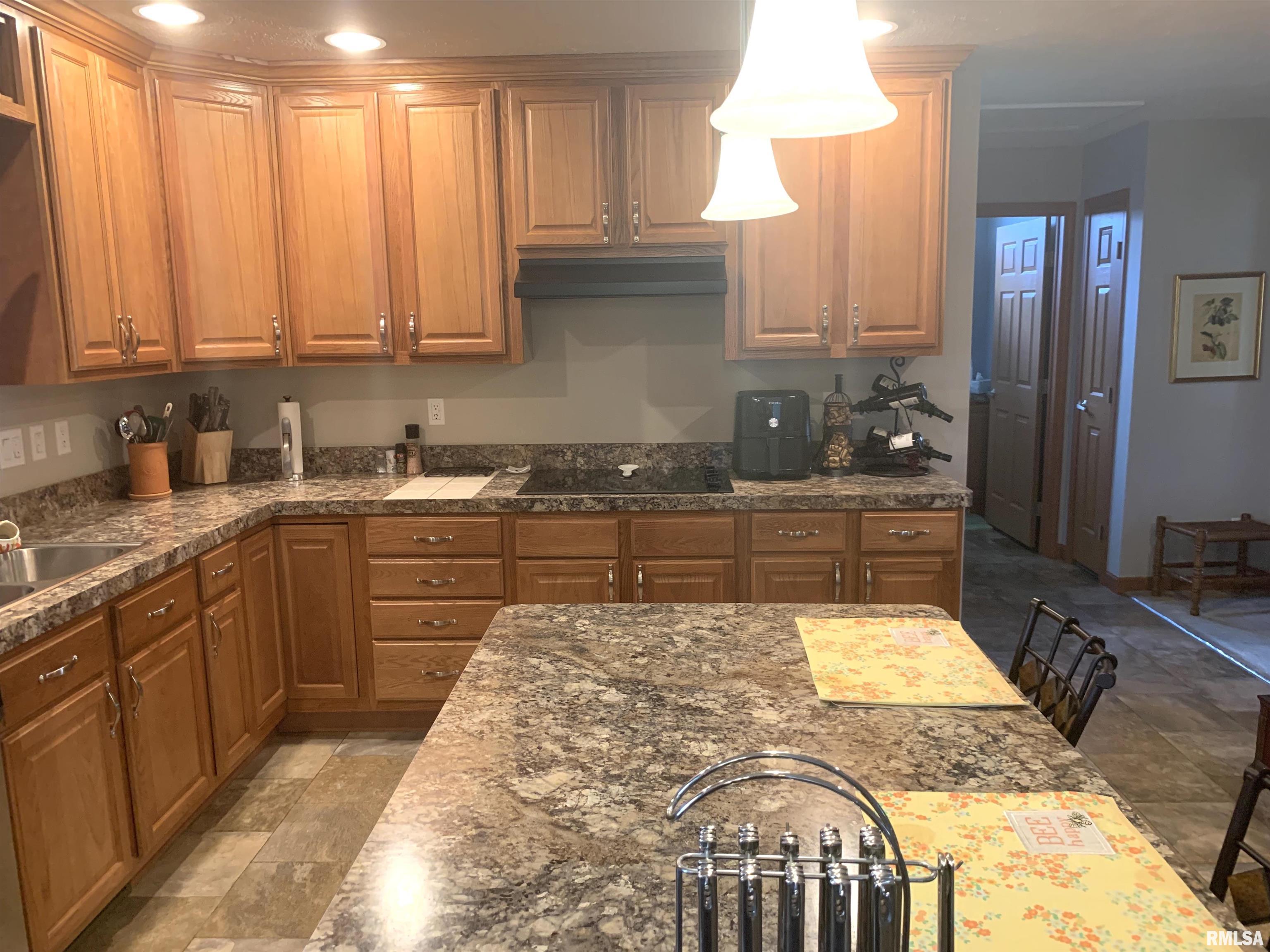 2800 Vía Rosso, Unit 612 Springfield, IL 62703 - Photo 12 of 59