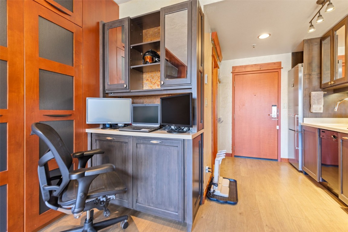 1211 West Keystone Road, Unit 2734 Keystone, CO 80435 - Photo 14 of 37 Office space.